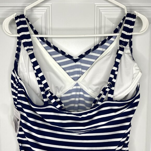 Lands' End Women's Tankini Swimsuit Top - Picture 6 of 8